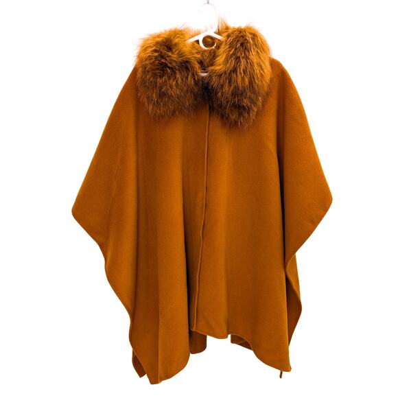 Pissenlit Jackets & Blazers - Cashmere Wool Cape with Detachable Fox Fur Collar